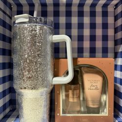 $25 Per Bundle I Have Only 2 Color Of Shimmer Cup Brand New And Pick Up Gahanna