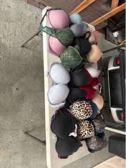 Victoria’s Secret bras