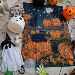 Halloween Decoration $25 Dlls. 