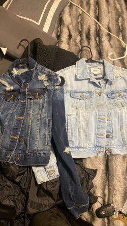 Jean Jackets 2 For 20$
