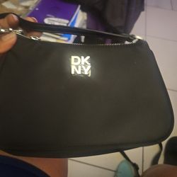 DNKY purse black