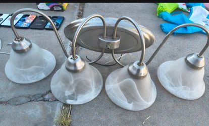 Light fixture