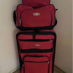 Suit Are/Luggage set
