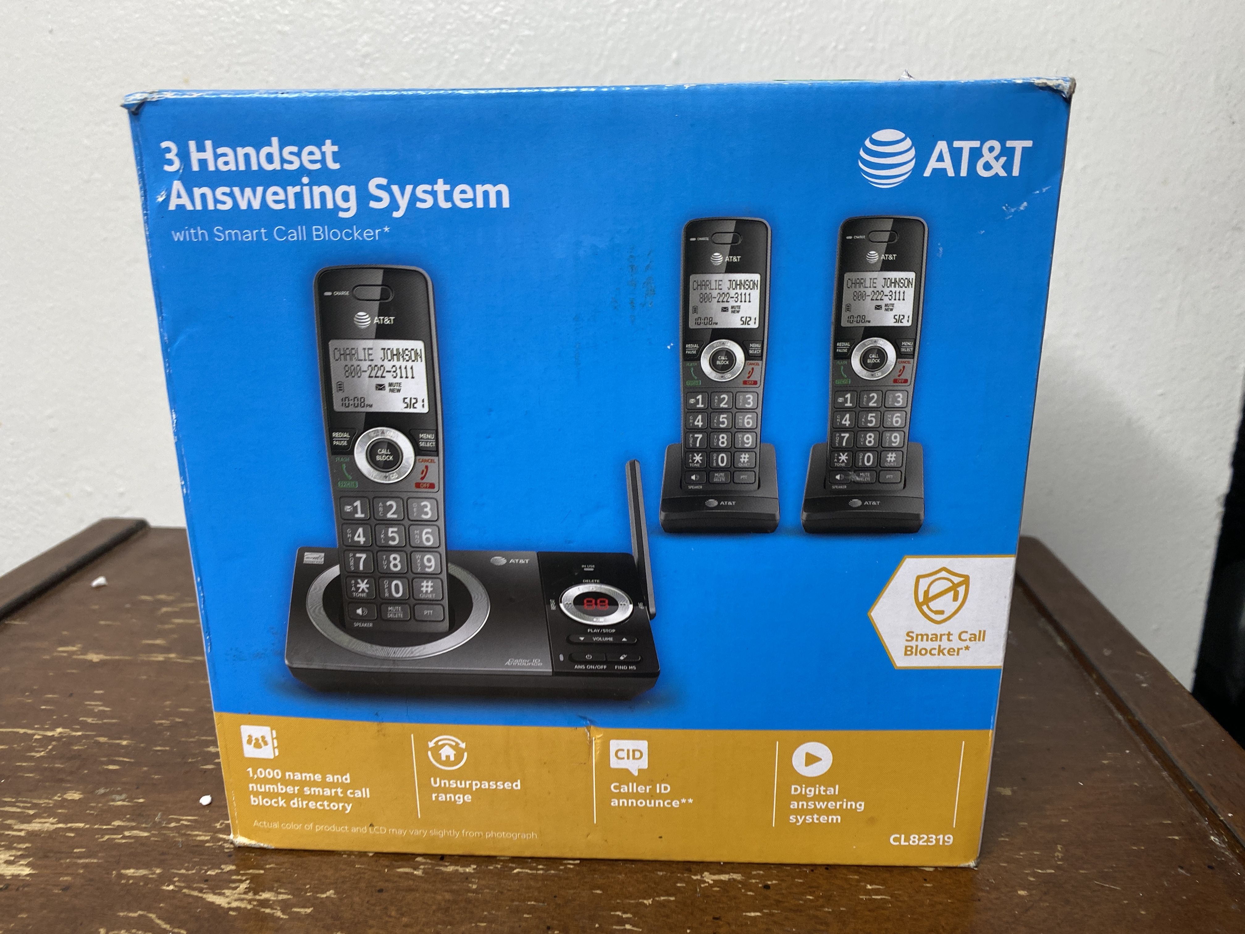 AT&T CL82319 3 Handset Answering System with Smart Call Block