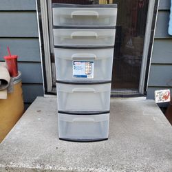 Sterilite  5 Drawer Tower