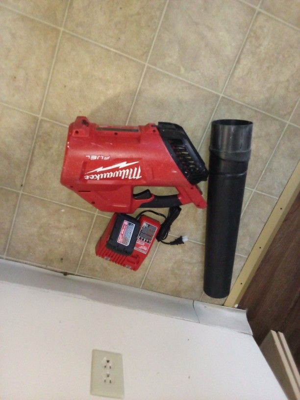 Milwaukee Air Blower Tools
