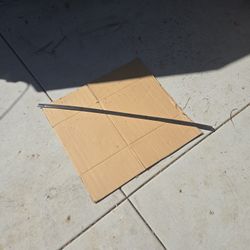 78-88 G Body Rear Window Center Trim, Parts