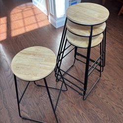 Counter Stools (4)