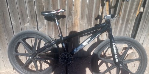 2005. 24" SE RACING FLOVO FLYER