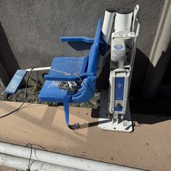 ADA approved Pool Lift