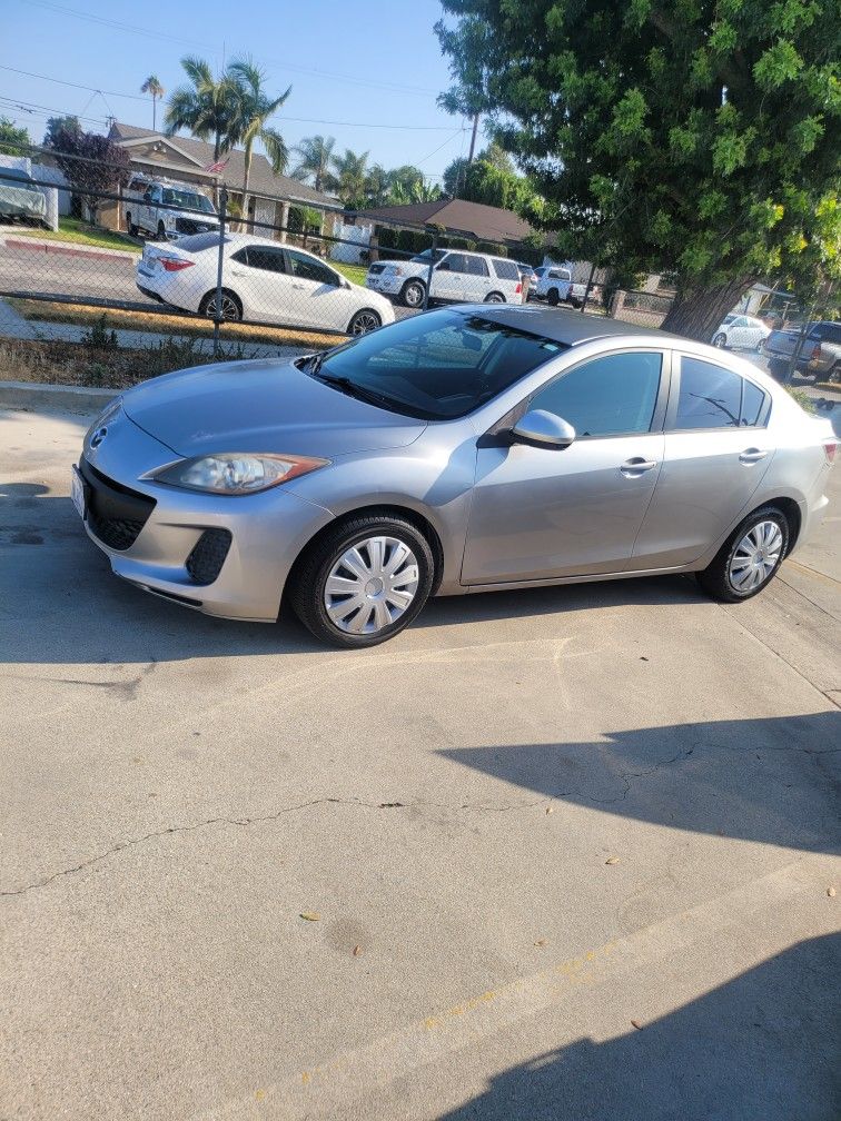 2013 Mazda Mazda3