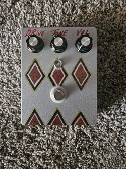 HipKitty Oxblood Distortion Pedal - MINT