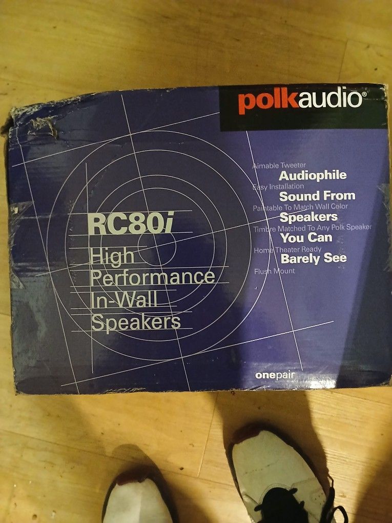 Polk Audio RC80i High Performance Wall Speakers