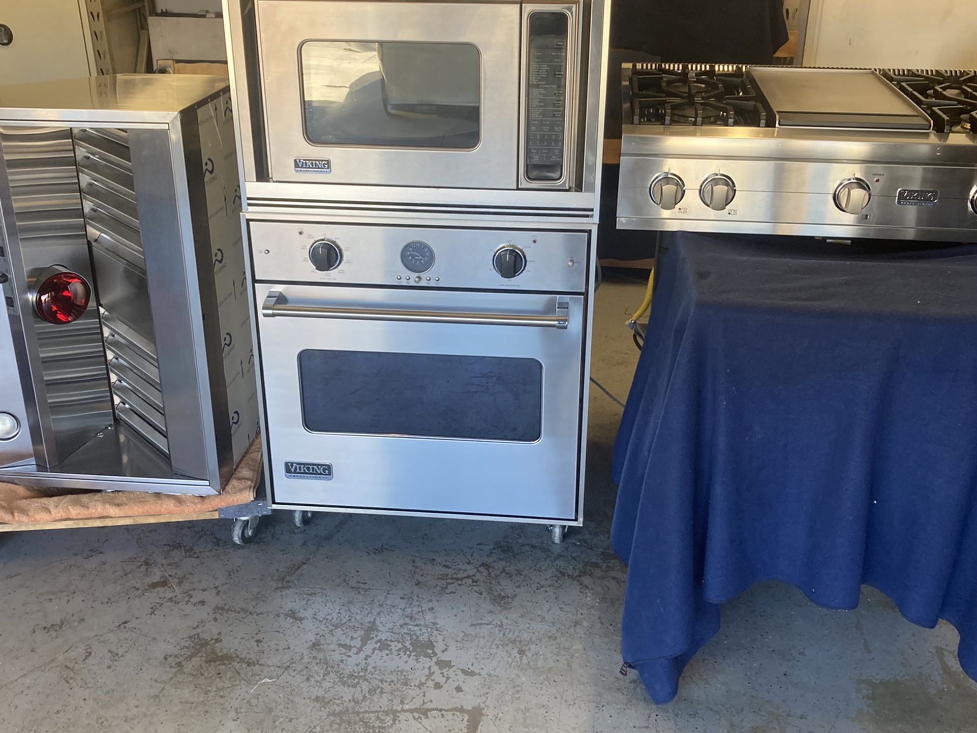 Viking Appliance Set - 36" Rangetop, Wall Oven, Microwave & Hood