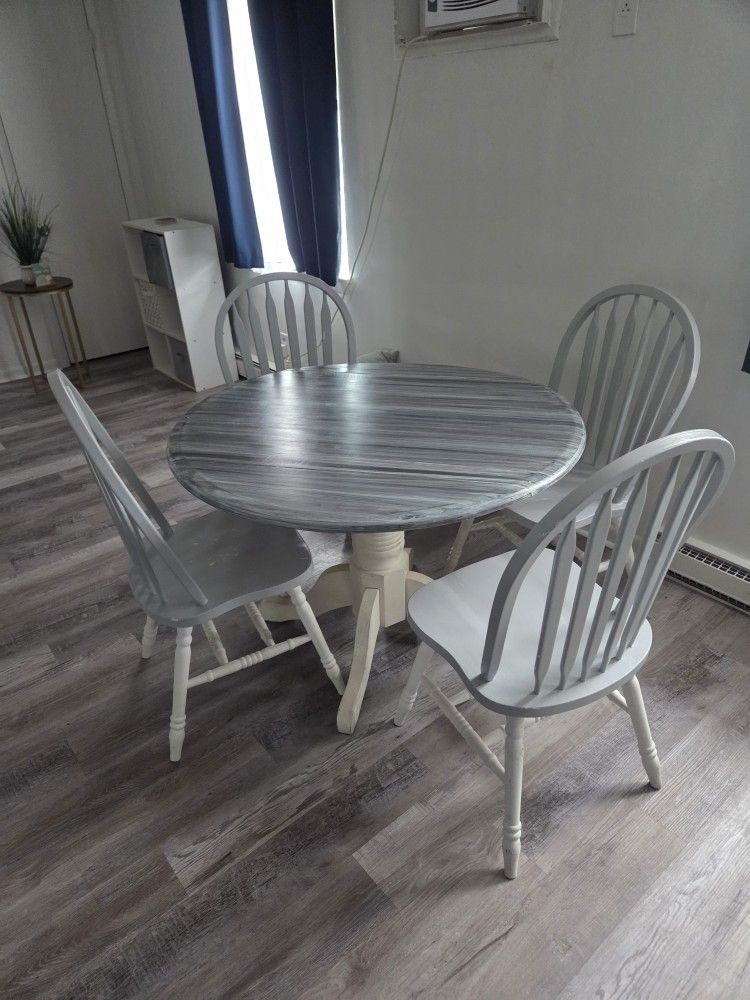 Kitchen Table Set with 4 Chairs