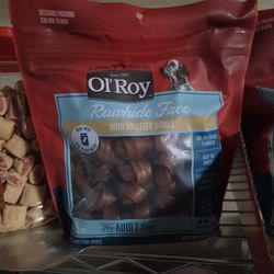 Ol' Roy Rawhide Free Mini Knotted Bones Peanut Butter Flavor Dog Treats, 