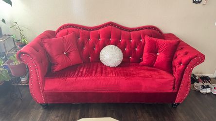 LUXURY RED LIVING ROOM SET