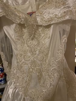Beautiful Lace and Beads White Wedding Dress