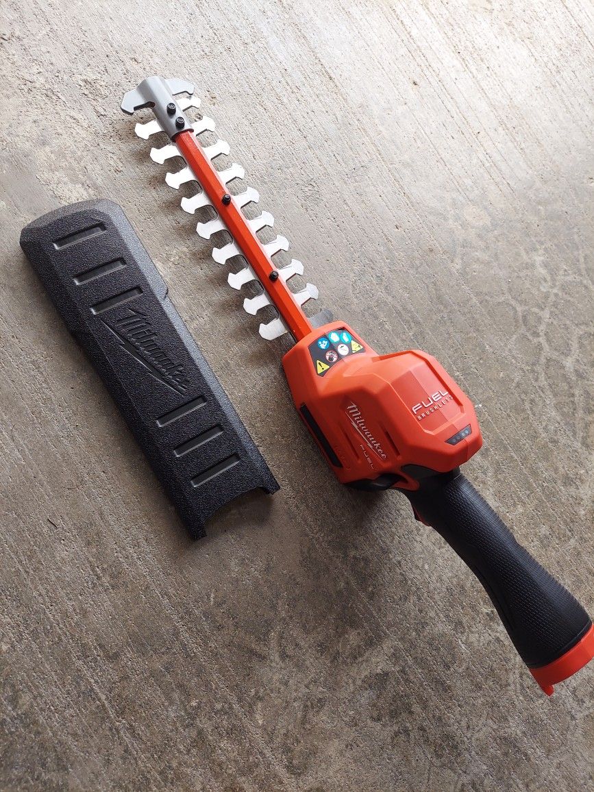 New Milwaukee FUEL M12 Hedge Trimmer - Tool Only.