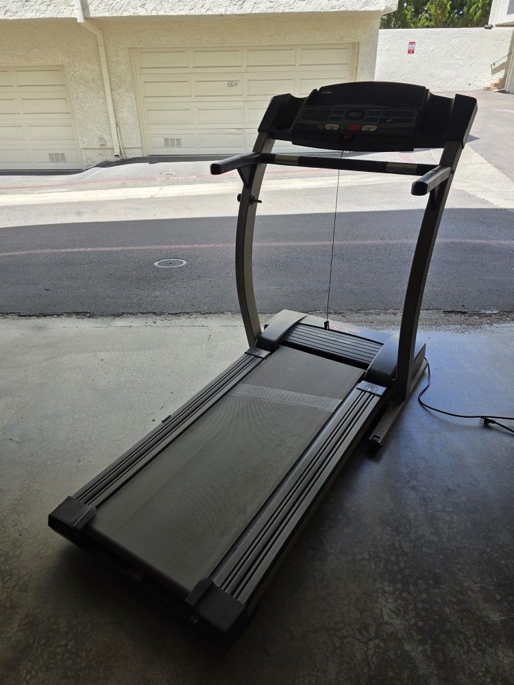 Folding Treadmill