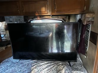 Vizio 55” 4K UHD LED Smart Tv