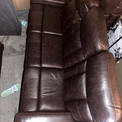 Reclining leather couches 