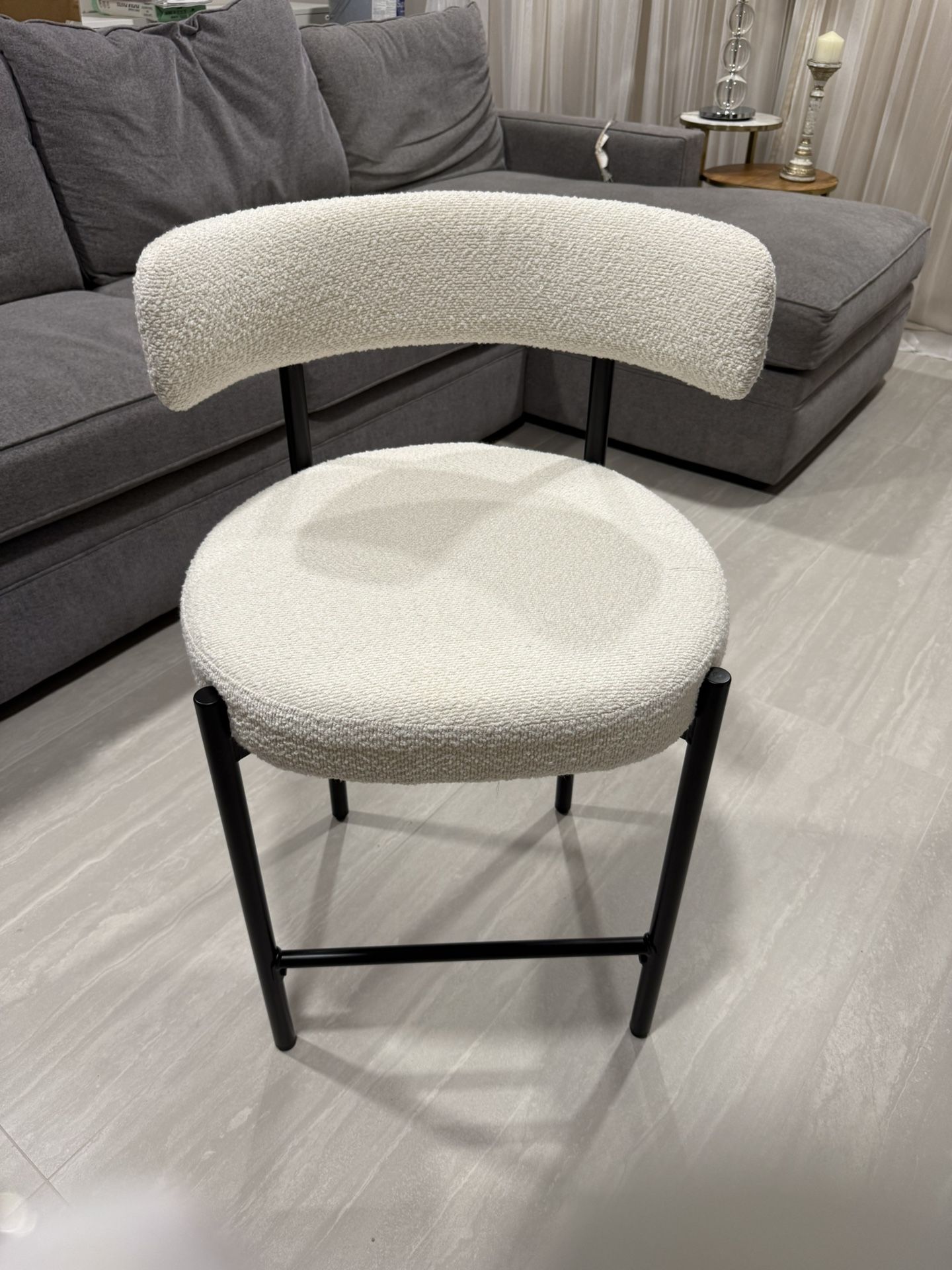 3  Hight Chairs. $ 99