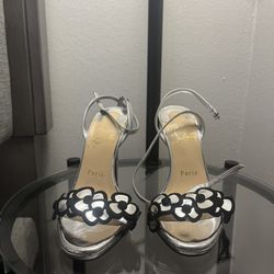 used red bottom heals