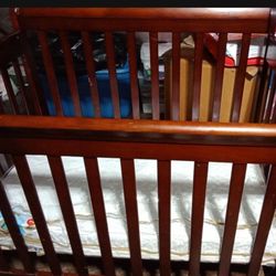 Baby crib