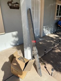 2 GMC mirrors And Tailgate Cap