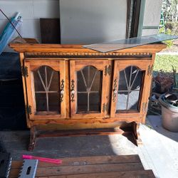 Top Piece To China Cabinet 