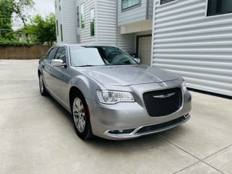 2017 Chrysler 300