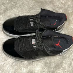 Jordan 11 Lows “Infared 23” 