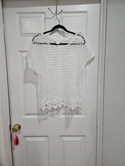 Simply Irresistible White Crochet Top