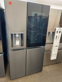 LG 27cu.ft Side-By-Side Refrigerator (Black Stainless)