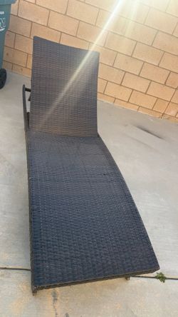 Lounge chair