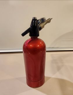 Vintage Sparklets England Red Soda Syphon – Retro Barware