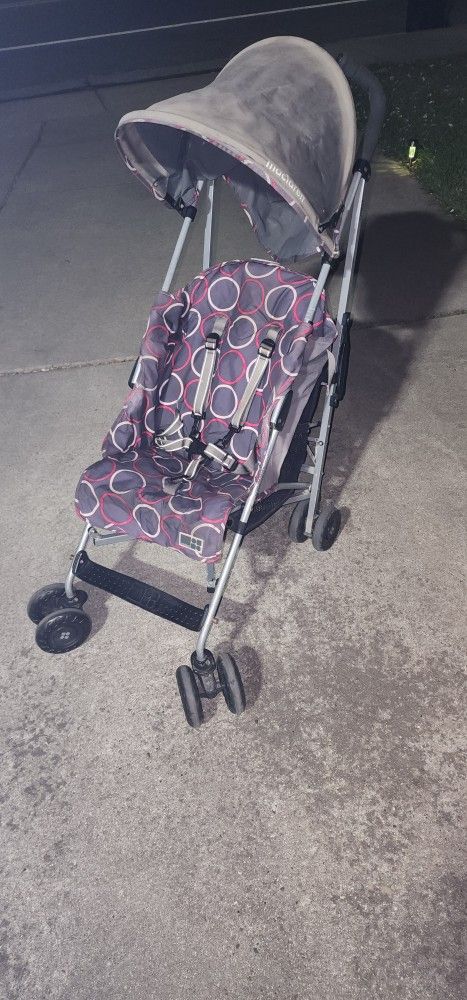 McLaren stroller with canopy