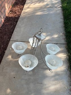 5 bulb chandelier