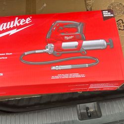M18 2 Speed greaser gun $160 Tool Only
