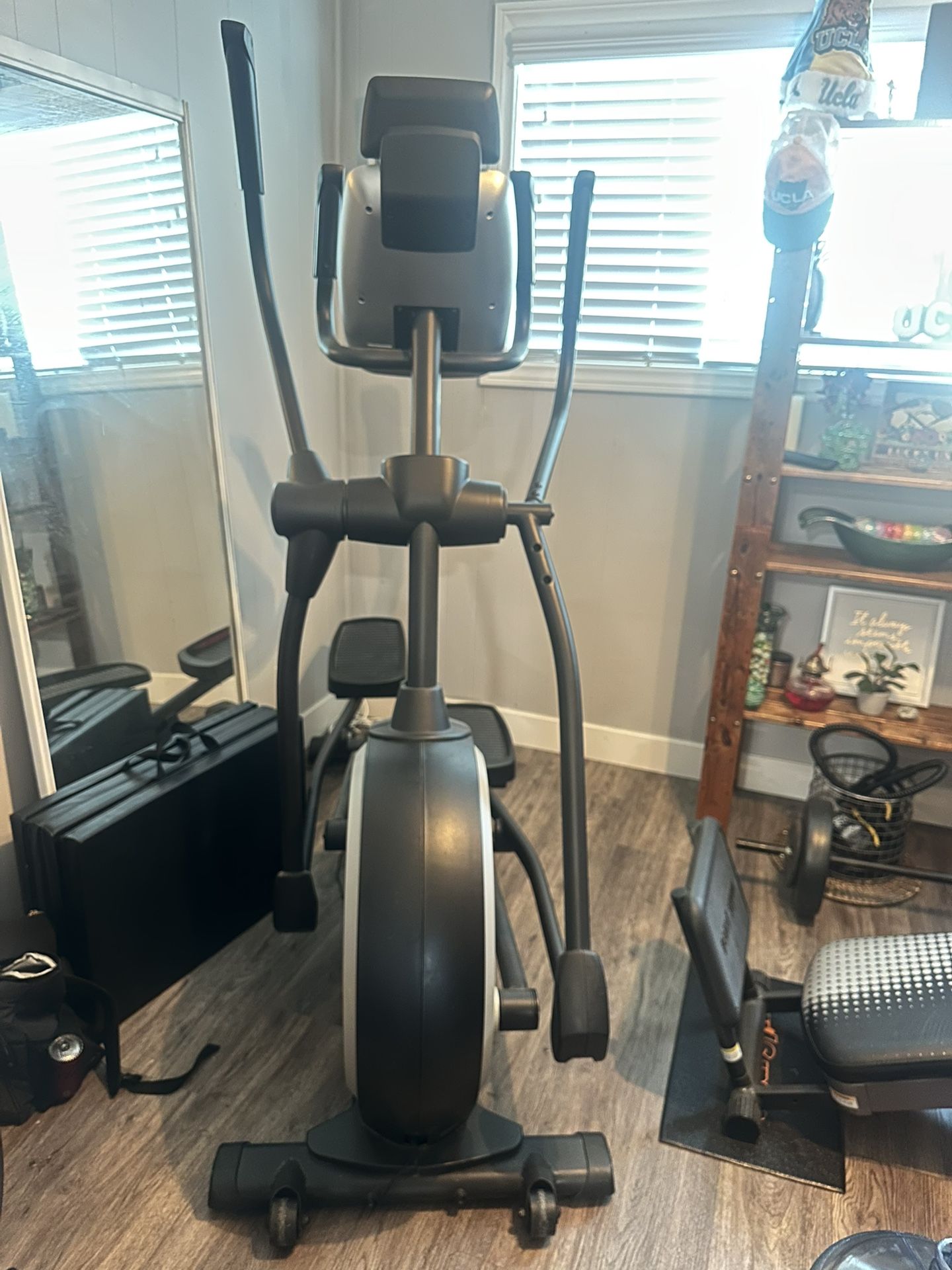 Elliptical  Exercise Machine Workout 