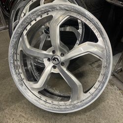 26 Wheels Forgiato Wheels 5X108 Jaguar Range Rover Velar Volvo