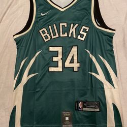 Giannis Antetokounmpo Basketball Jersey 
