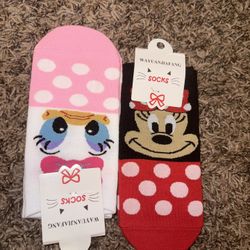 💖 Cute Cartoon Socks – Fun & Colorful (2-Pack)