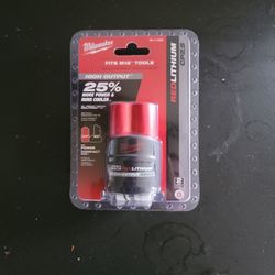 Brand New Milwaukee High Output Battery 2.5