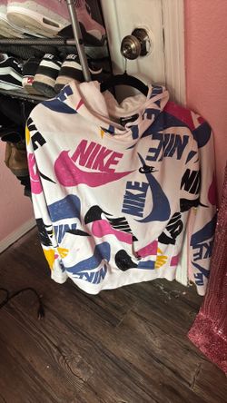 Nike hoodie (M)