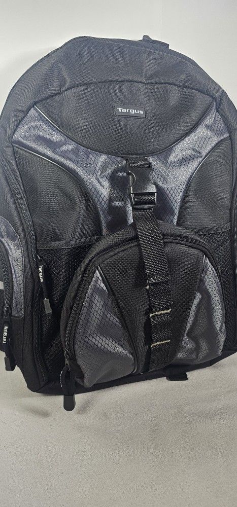 New Targus BackPack / Bookbag - Black/Black