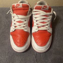 Nike Dunks 