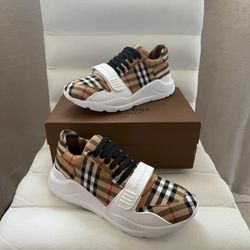 Burberry Shoes 