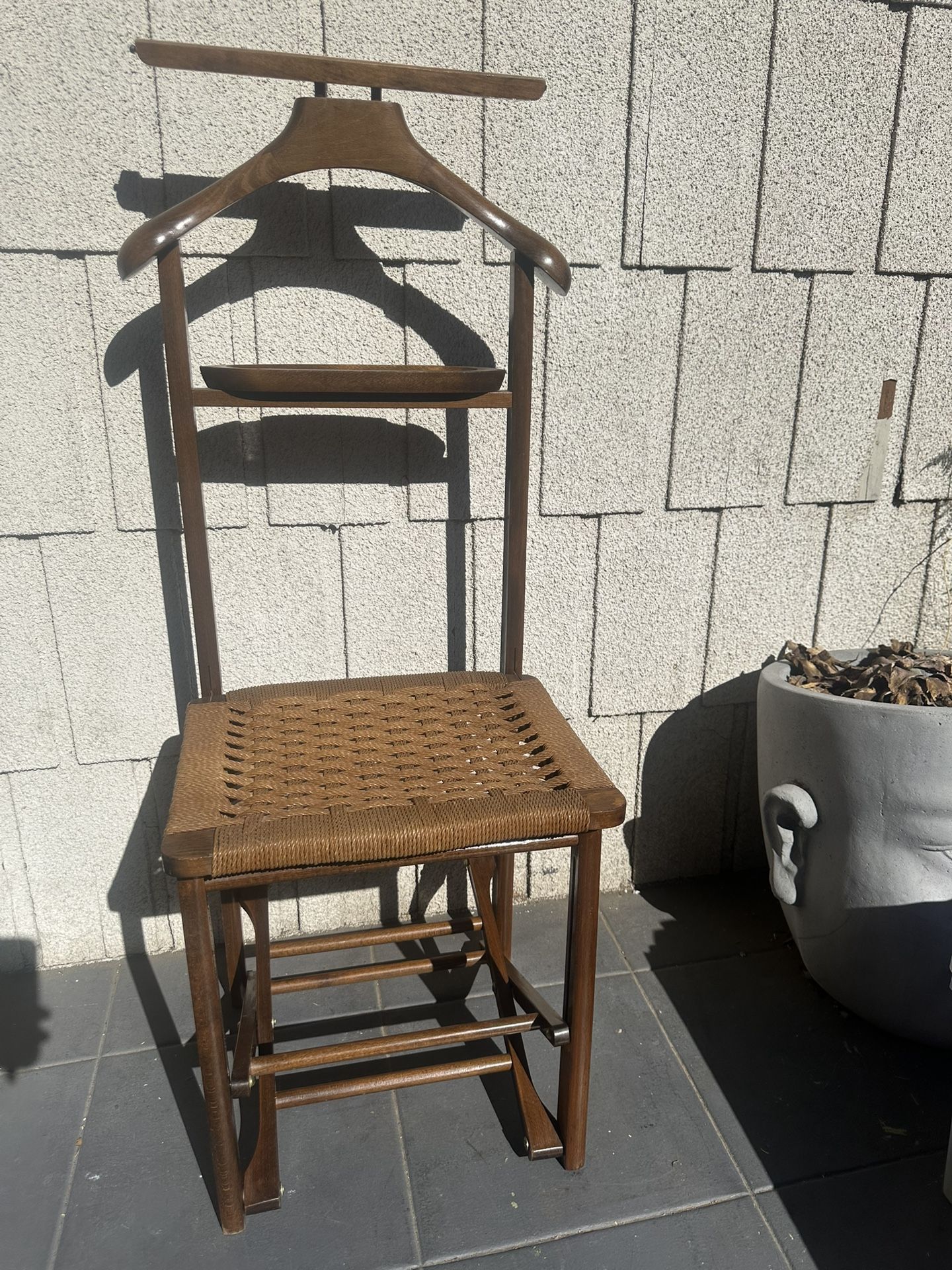 Mid Century Modern Italian Gentleman’s Valet with Woven Seat